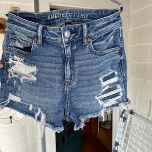 American Eagle stretch mom shorts size 4